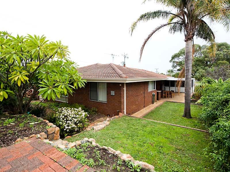 2 Stanford Road, KALLAROO WA 6025, Kallaroo - Thumbnail 2