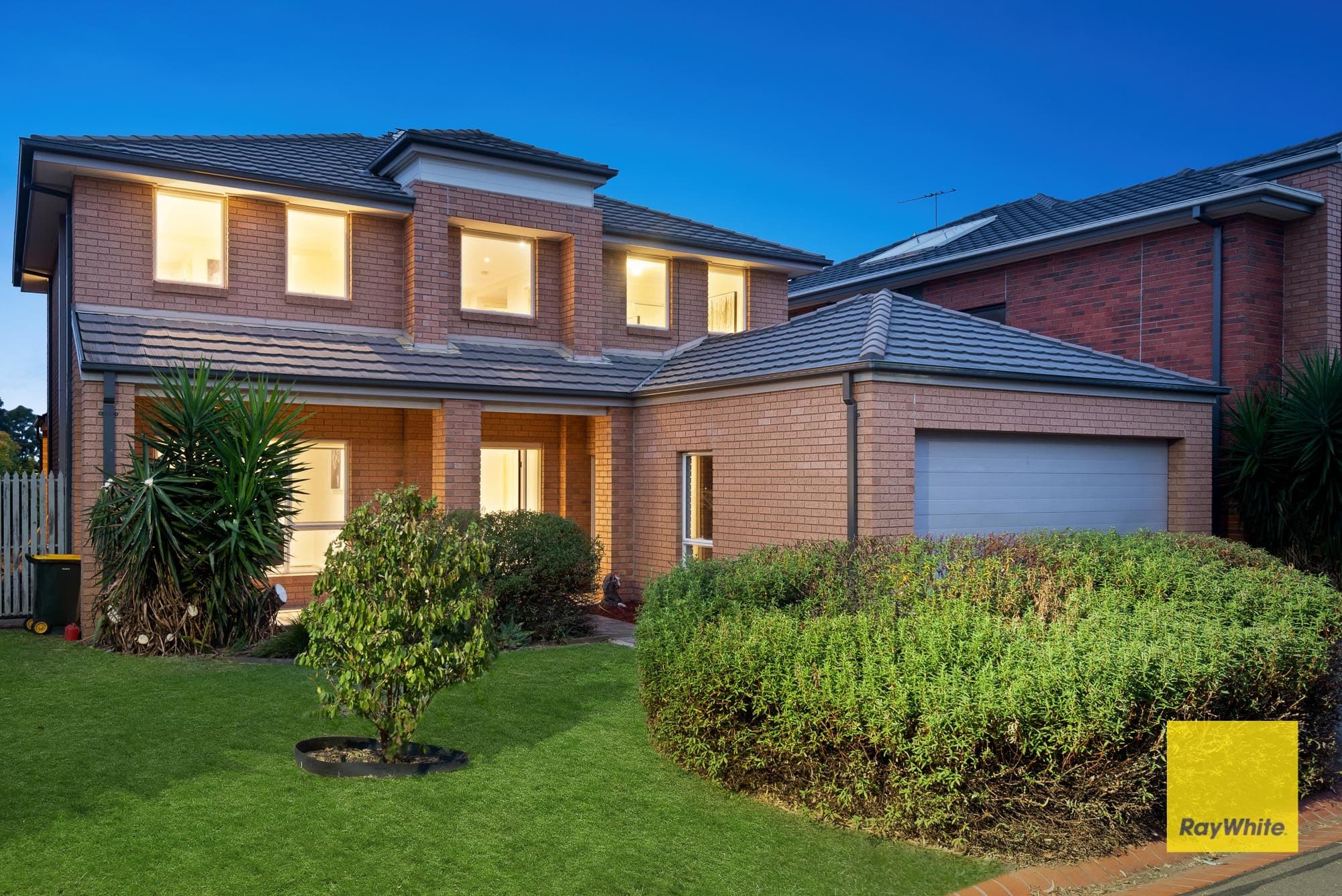 4 Tattler Court, Point Cook VIC 3030, Point Cook - Thumbnail 2