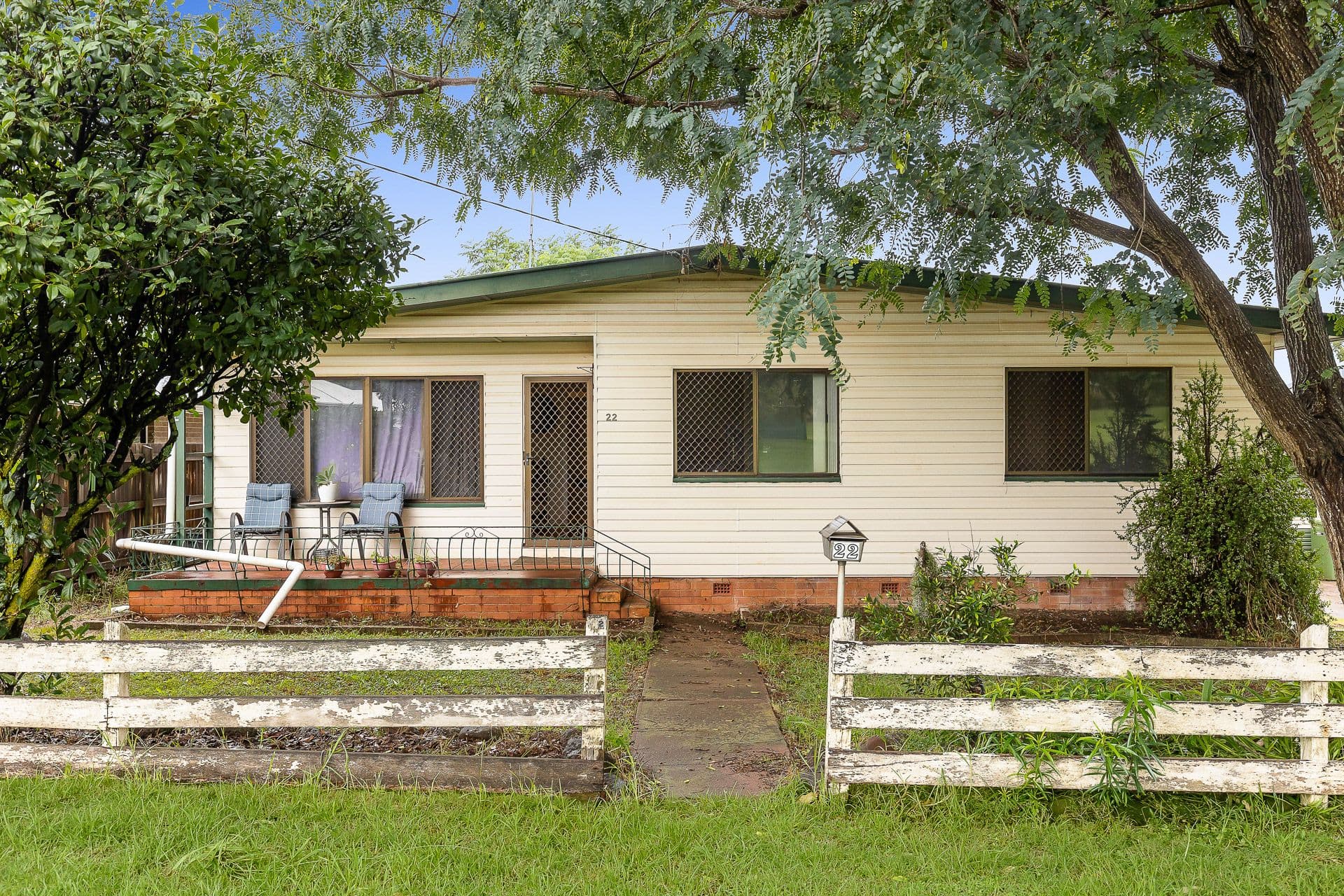 22 Devine Street, Harristown QLD 4350, Harristown - Thumbnail 2