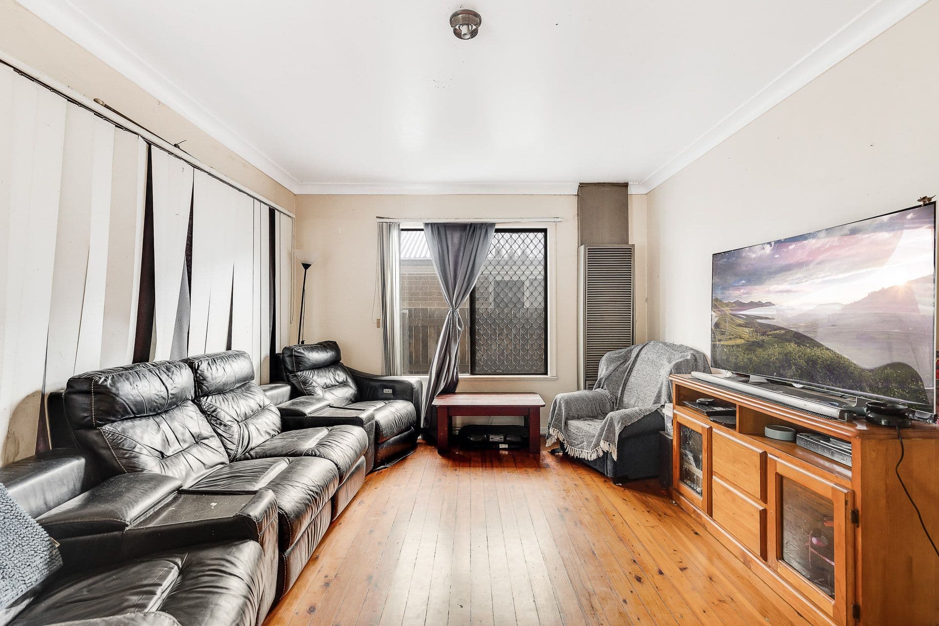 22 Devine Street, Harristown QLD 4350, Harristown - Thumbnail 4