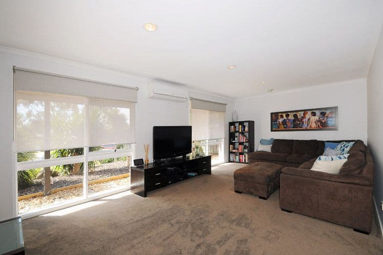 14 Spindrift Court, Carrum Downs VIC 3201, Carrum Downs - Image 1