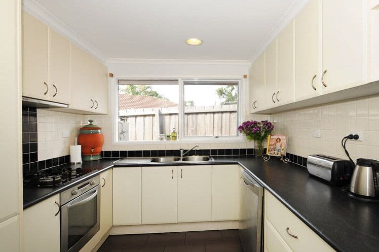 14 Spindrift Court, Carrum Downs VIC 3201, Carrum Downs - Thumbnail 2