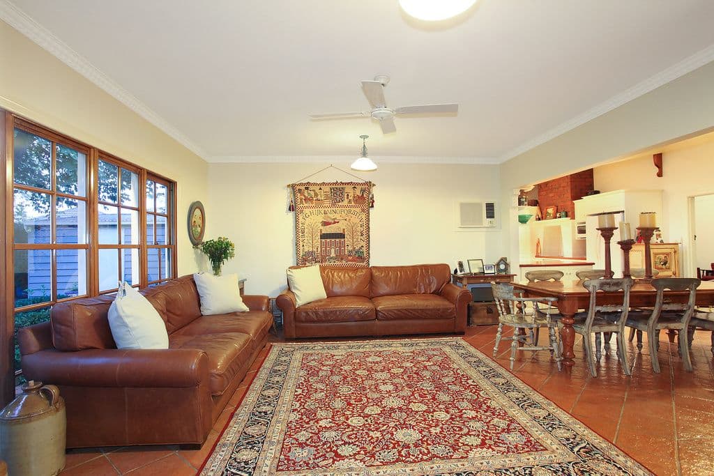 51 Rosella Street, MURRUMBEENA VIC 3163, Murrumbeena - Thumbnail 2