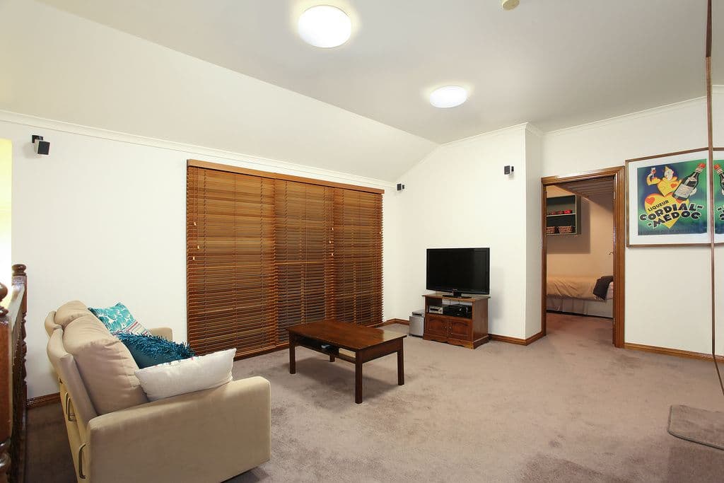 51 Rosella Street, MURRUMBEENA VIC 3163, Murrumbeena - Thumbnail 7