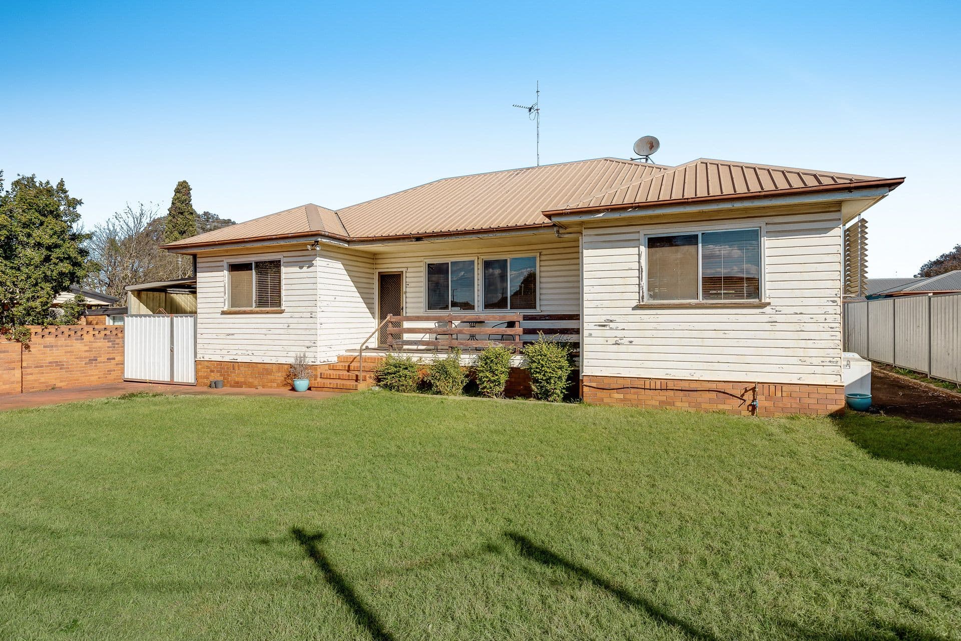 2 Hursley Road, Newtown QLD 4350, Newtown - Image 1
