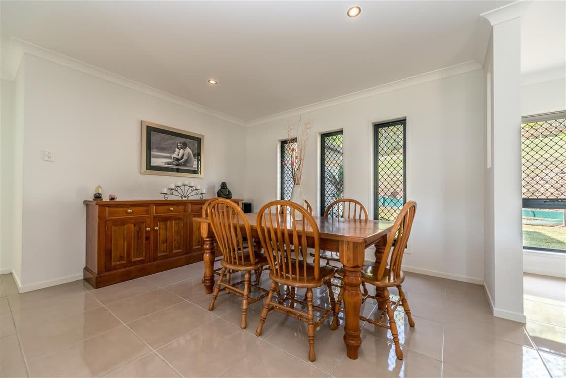 13 Huntington Drive, MAUDSLAND QLD 4210, Maudsland - Thumbnail 7