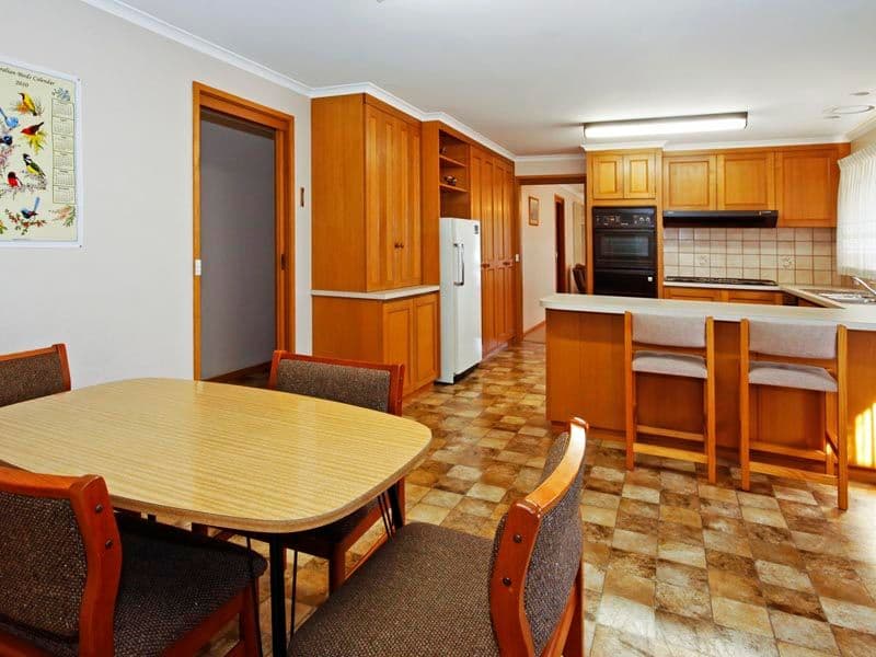 41 East End Crescent, ST ALBANS PARK VIC 3219, St Albans Park - Thumbnail 5