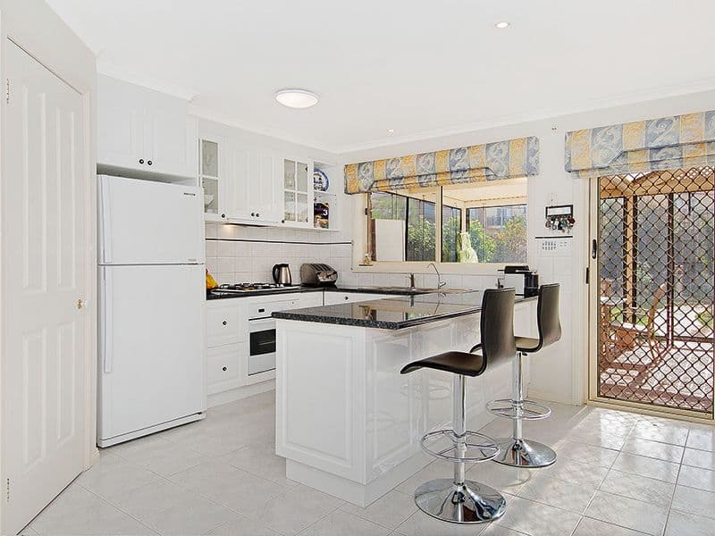 33 Island Place, MILL PARK VIC 3082, Mill Park - Thumbnail 5