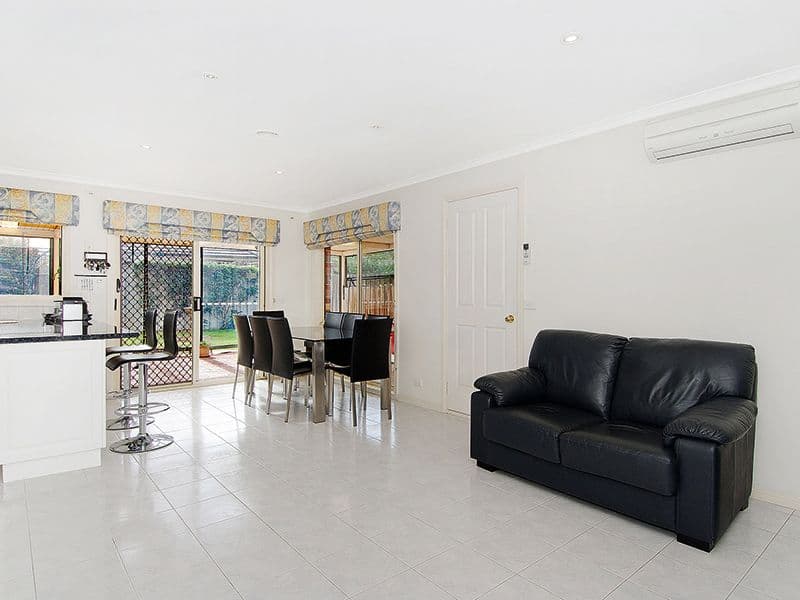 33 Island Place, MILL PARK VIC 3082, Mill Park - Thumbnail 6