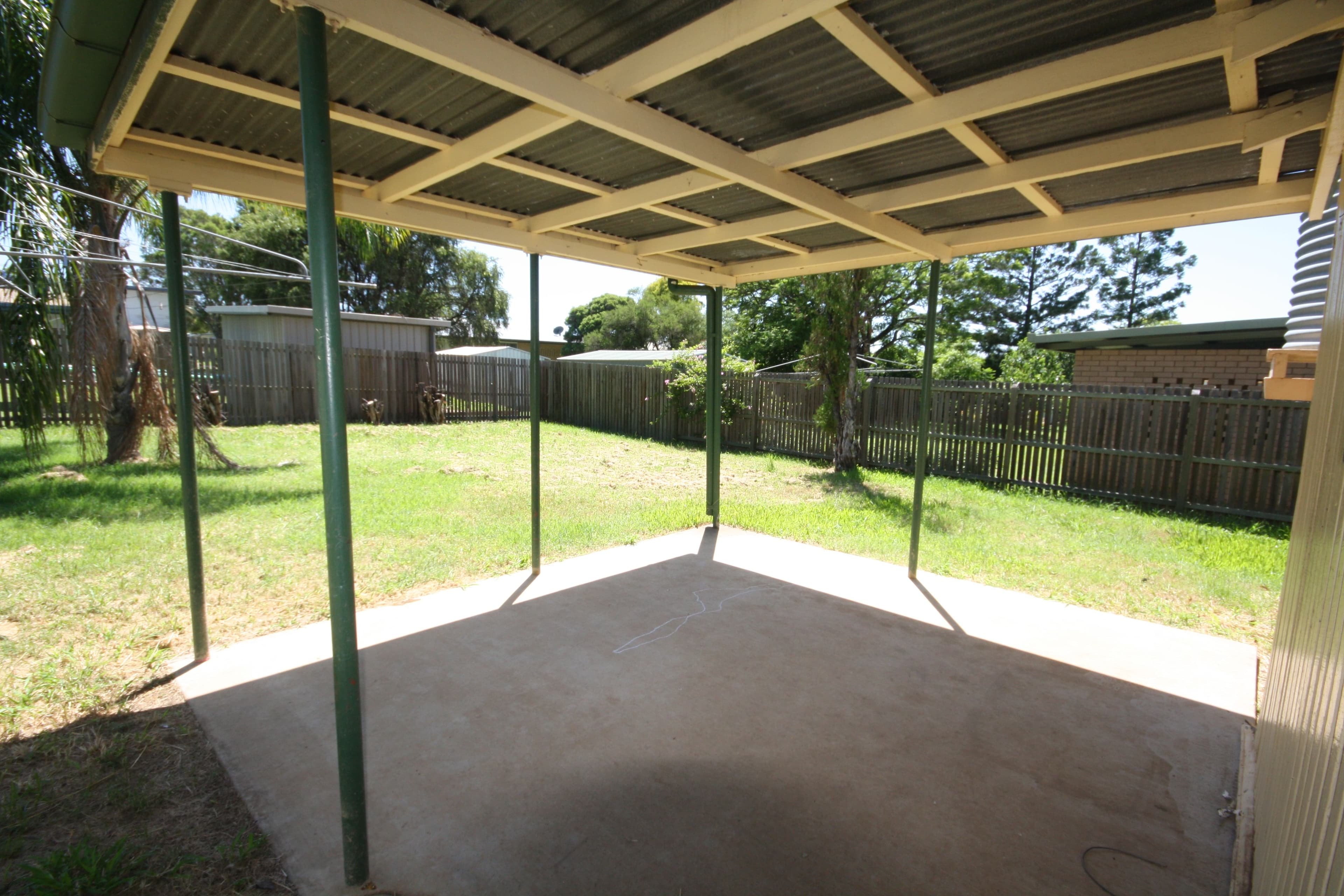 33 Olympia Street, Mundubbera QLD 4626, Mundubbera - Thumbnail 3