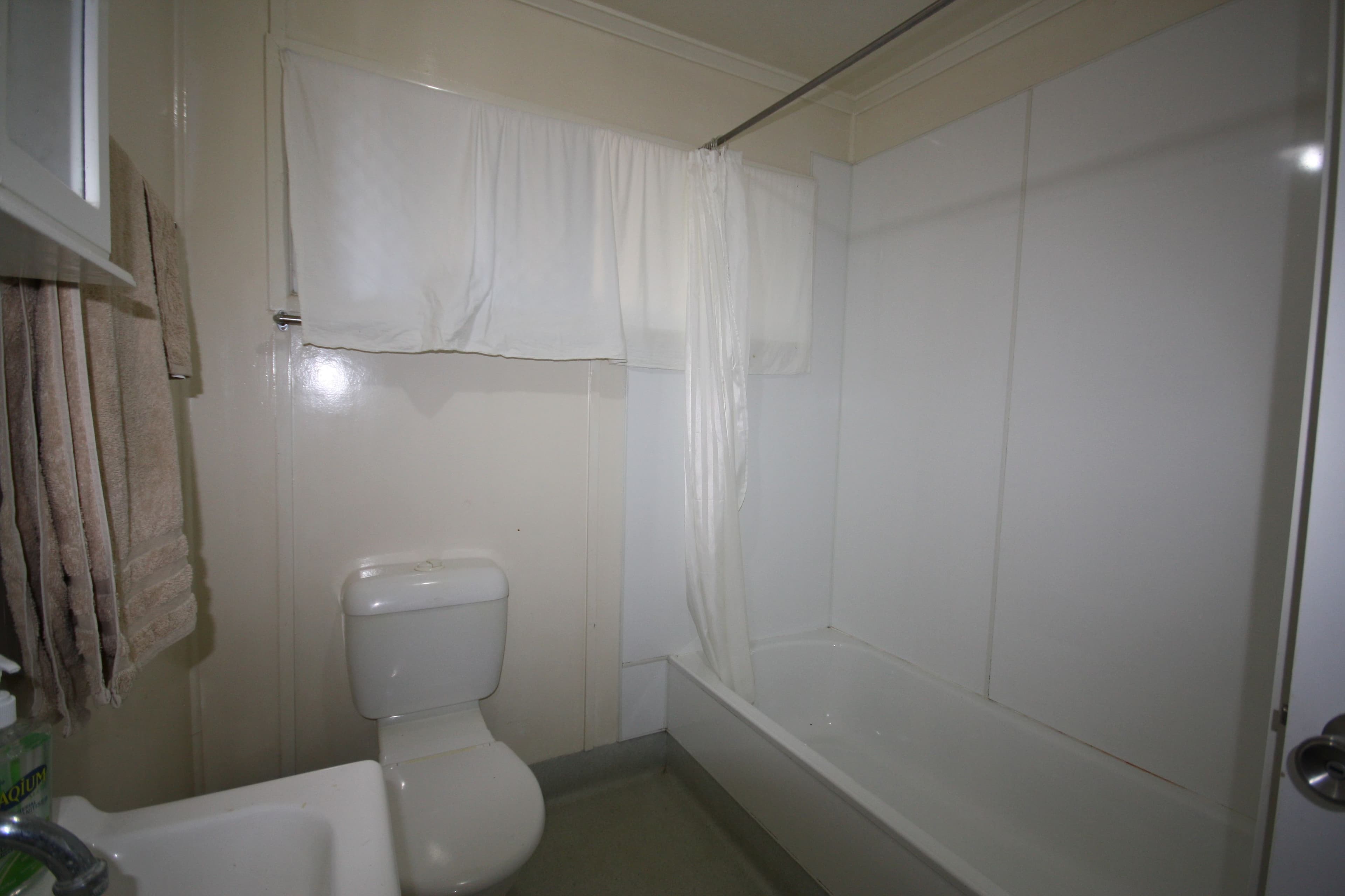 33 Olympia Street, Mundubbera QLD 4626, Mundubbera - Thumbnail 4