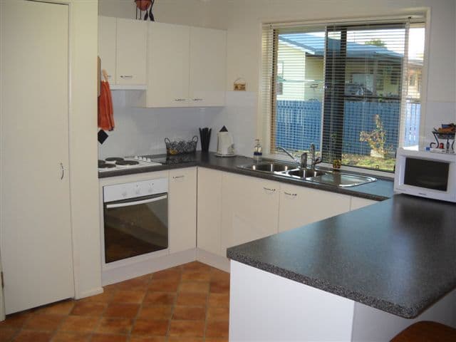 22 East Street, KINGSTHORPE QLD 4400, Kingsthorpe - Thumbnail 2