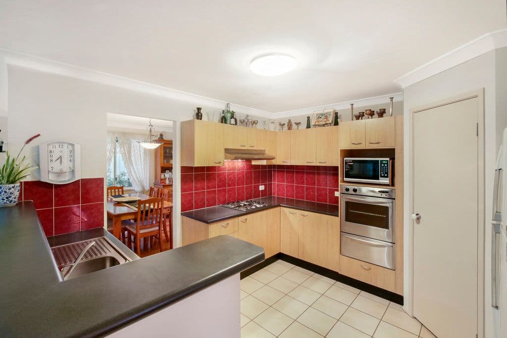 16 Lachlan Place, Berkeley Vale NSW 2261, Berkeley Vale - Thumbnail 3