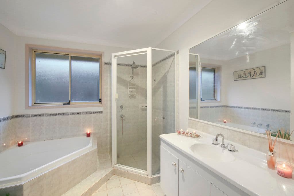 16 Lachlan Place, Berkeley Vale NSW 2261, Berkeley Vale - Thumbnail 7