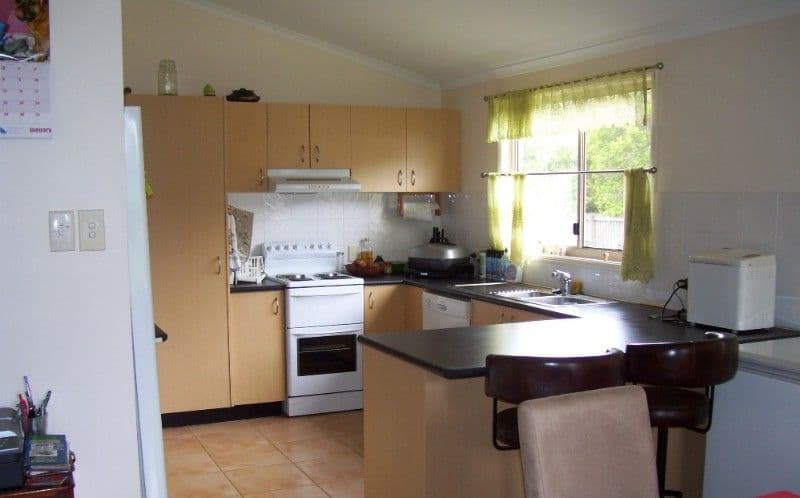 12 Ambrym Street, CALEN QLD 4798, Calen - Thumbnail 3