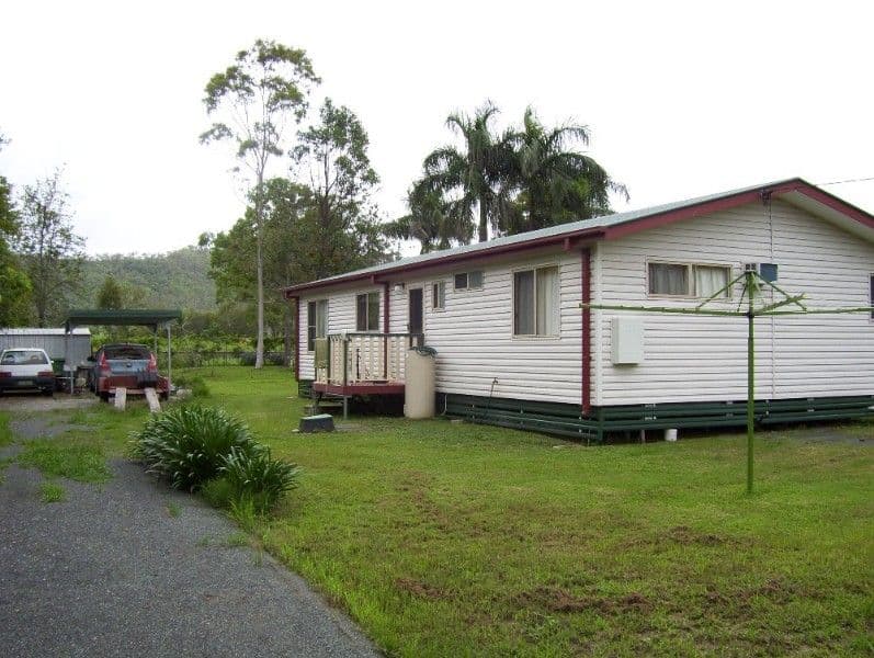 12 Ambrym Street, CALEN QLD 4798, Calen - Thumbnail 7