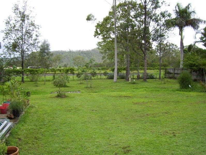 12 Ambrym Street, CALEN QLD 4798, Calen - Thumbnail 8