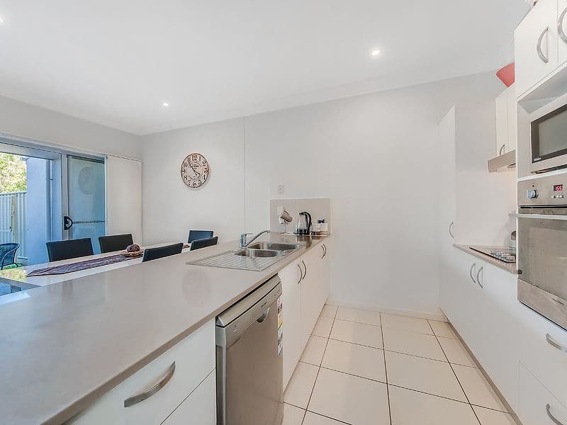 21 Minker Road, CALOUNDRA WEST QLD 4551, Caloundra West - Thumbnail 5