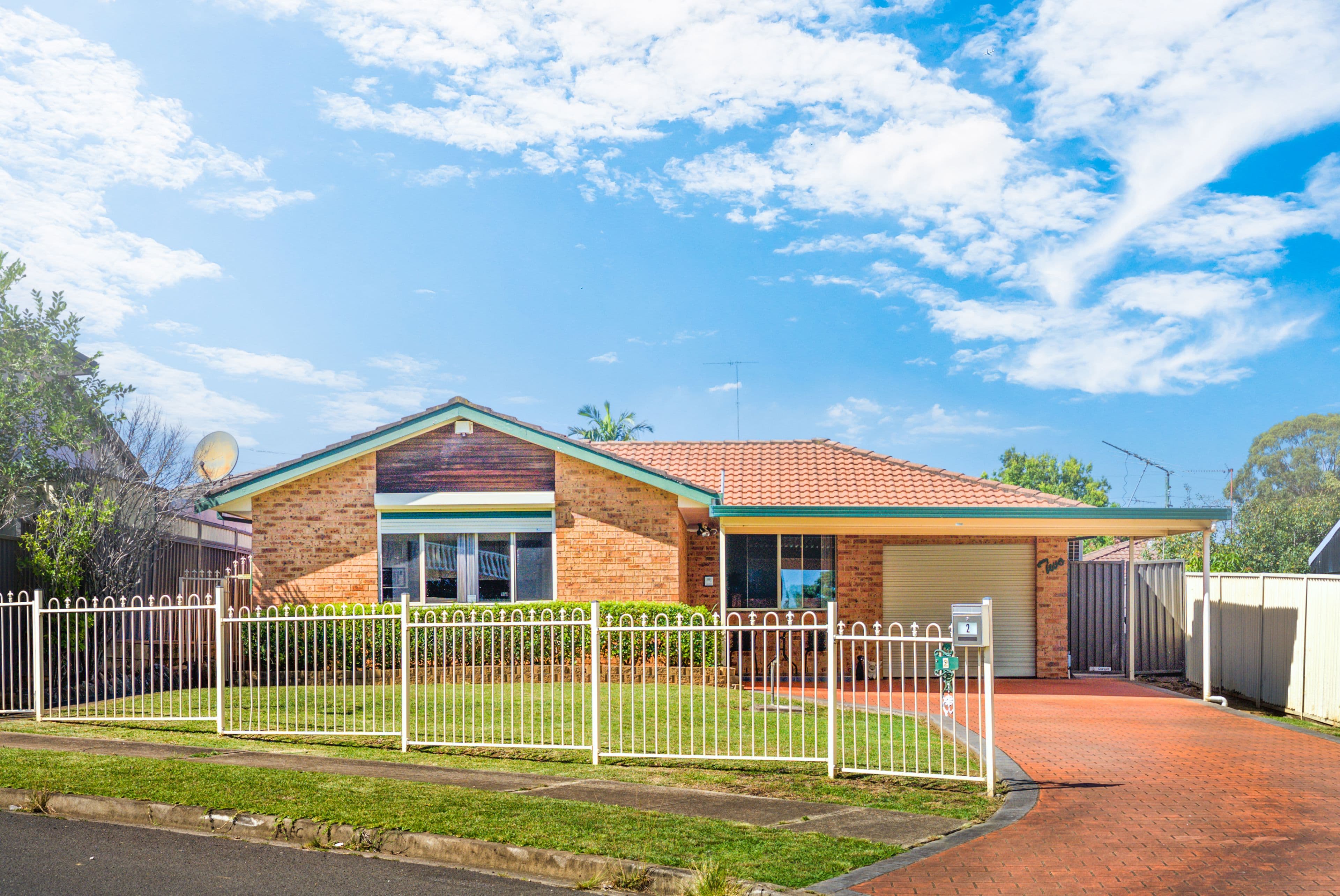 2 Derwent Place, Bossley Park NSW 2176, Bossley Park - Image 1