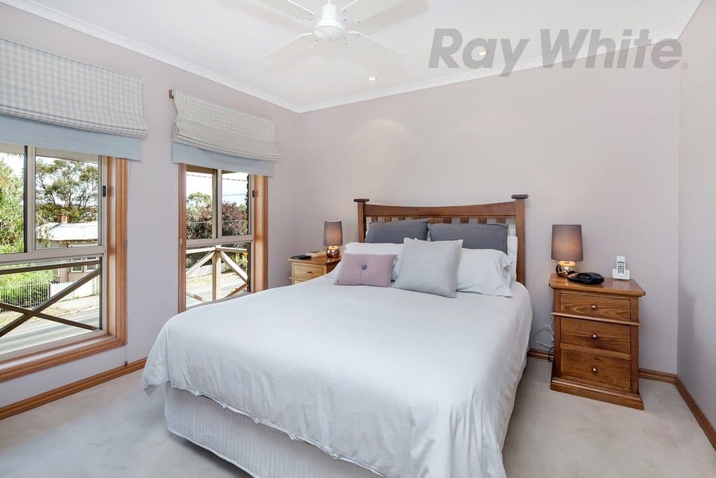 617 Barkly Street, Golden Point VIC 3350, Golden Point - Thumbnail 7