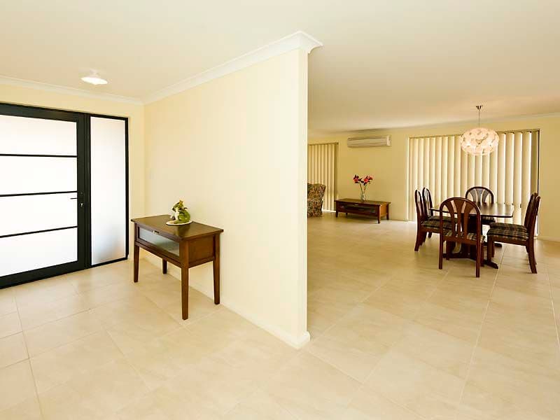 12 Pexton Drive, SOUTH GUILDFORD WA 6055, South Guildford - Thumbnail 5