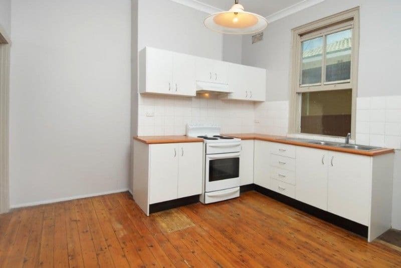 13 Malvern Avenue, MERRYLANDS NSW 2160, Merrylands - Thumbnail 2