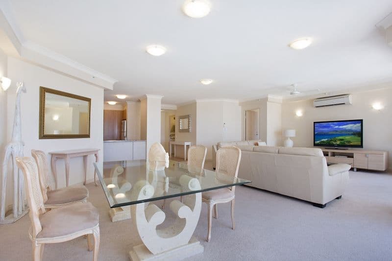 11 'Oceana on Broadbeach' 100 Old Burleigh Road, Broadbeach QLD 4218, Broadbeach - Thumbnail 4