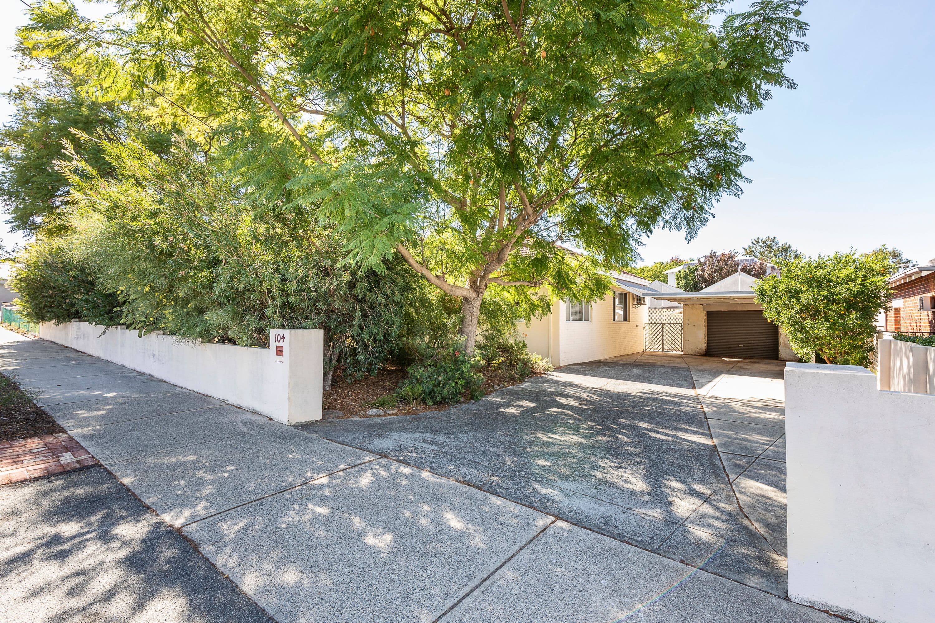 104 Sasse Avenue, Mount Hawthorn WA 6016, Mount Hawthorn - Thumbnail 3