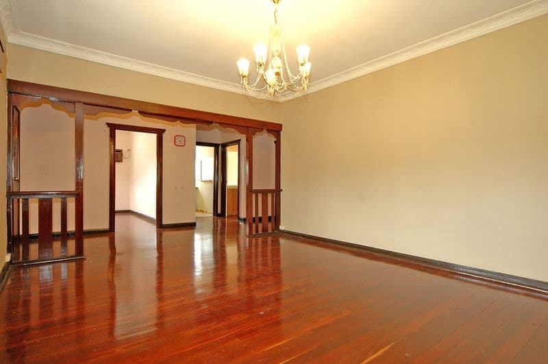135 Walter Road East, BASSENDEAN WA 6054, Bassendean - Thumbnail 7