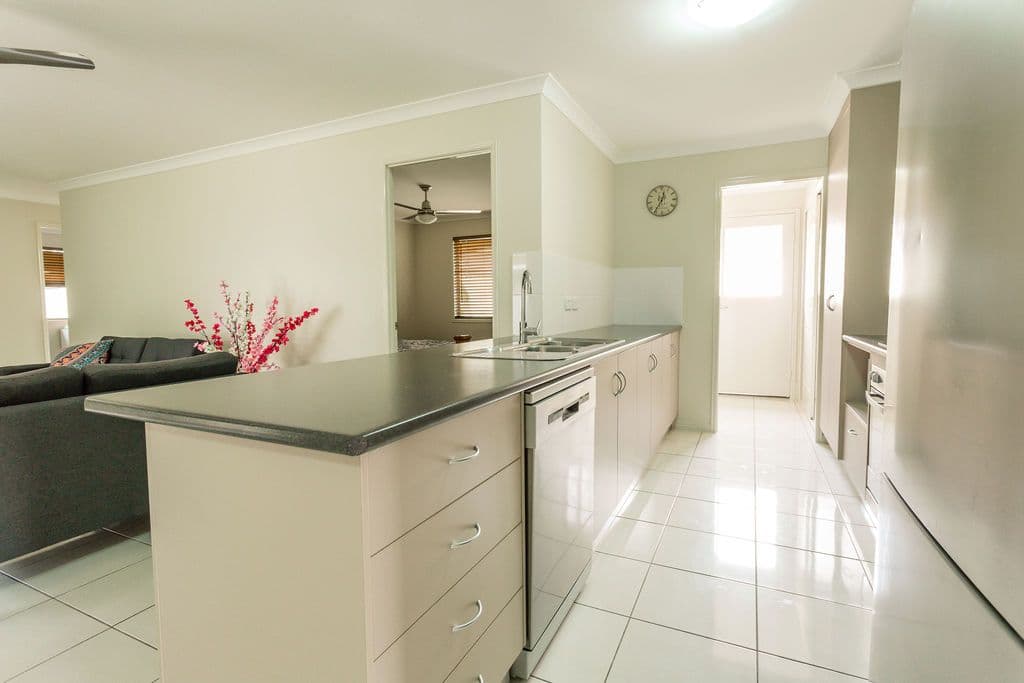 38 Blue Gums Drive, Emerald QLD 4720, Emerald - Thumbnail 8
