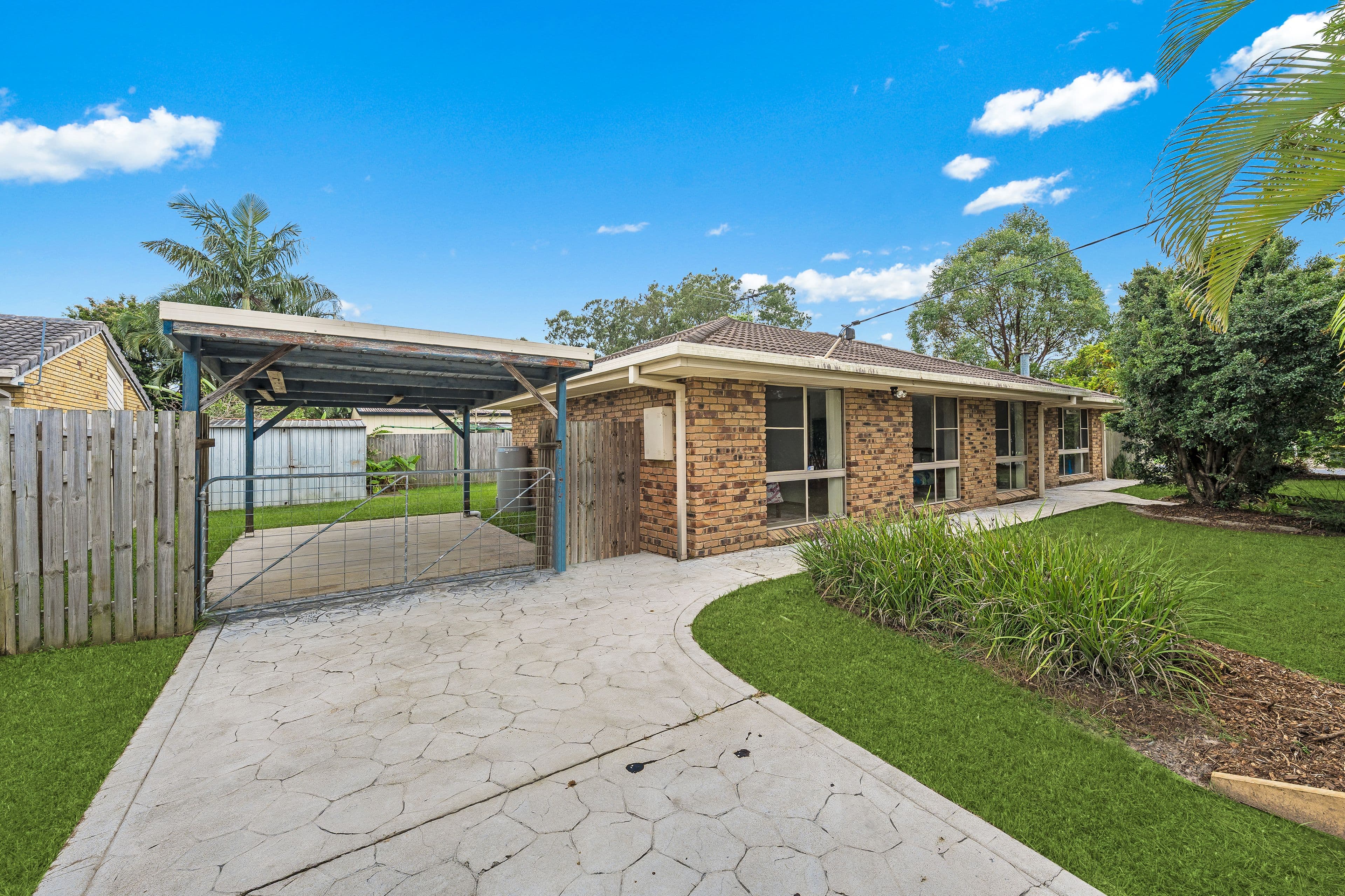 1 Thea Court, Morayfield QLD 4506, Morayfield - Thumbnail 2