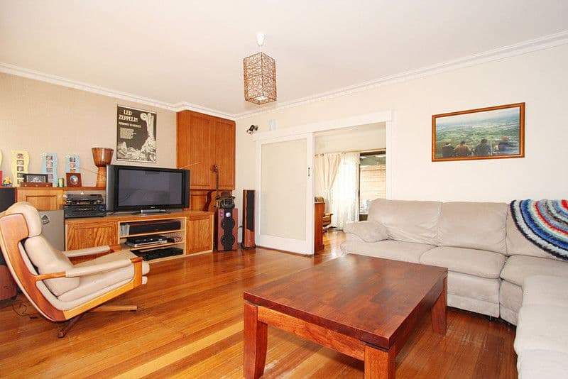 17 Elm Street, Bayswater VIC 3153, Bayswater - Thumbnail 4