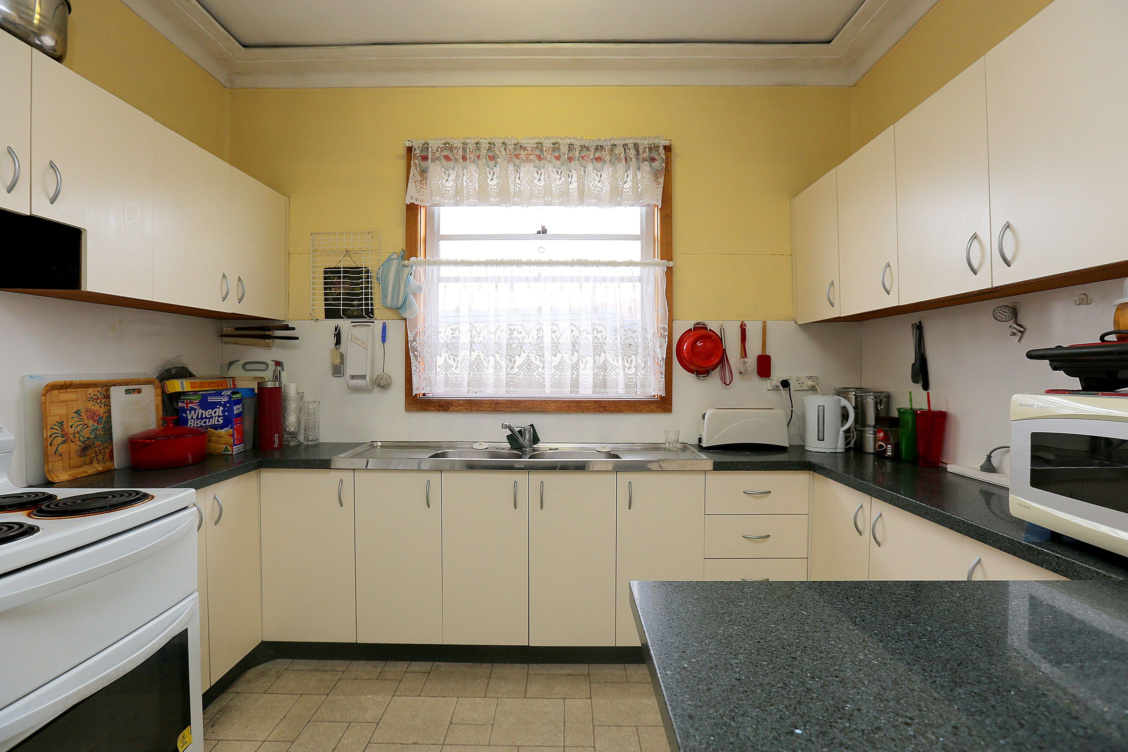 575 Hume Highway, Yagoona - Thumbnail 3