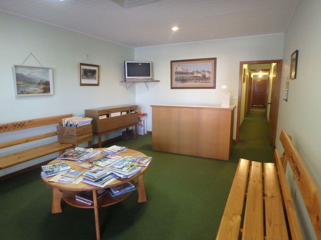 164 Hoskins Street, Temora NSW 2666, Temora - Thumbnail 2