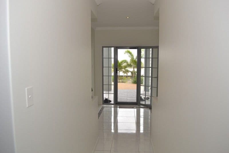 5 Nicole Close, TAROOMBALL QLD 4703, Taroomball - Thumbnail 7