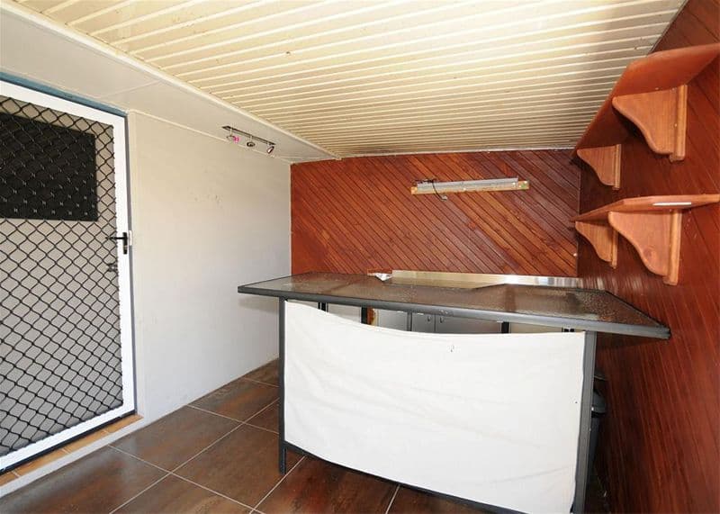 83 Martin Street, POINT VERNON QLD 4655, Point Vernon - Thumbnail 2