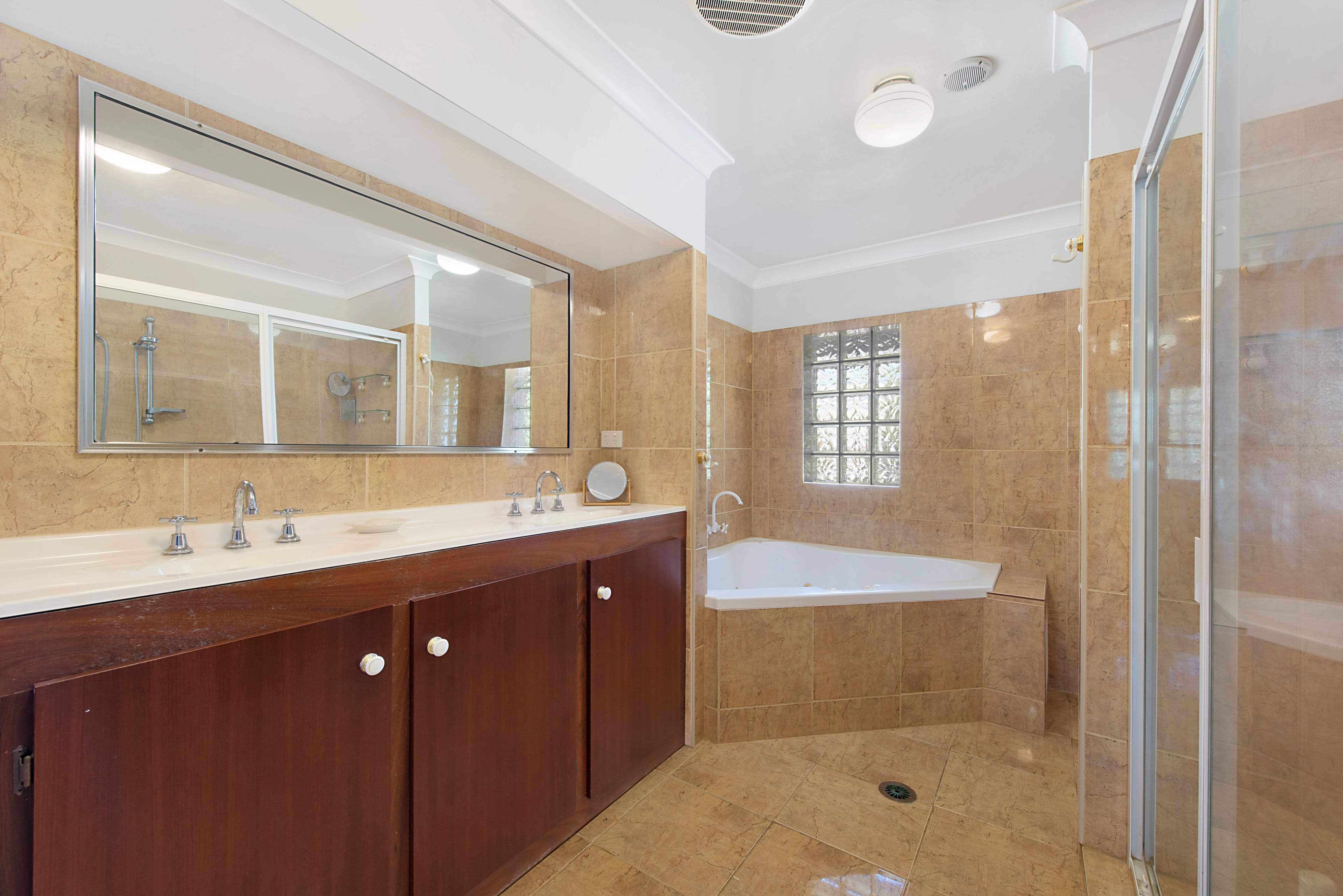 239 Robinson Road, Mount Mee QLD 4521, Mount Mee - Thumbnail 4
