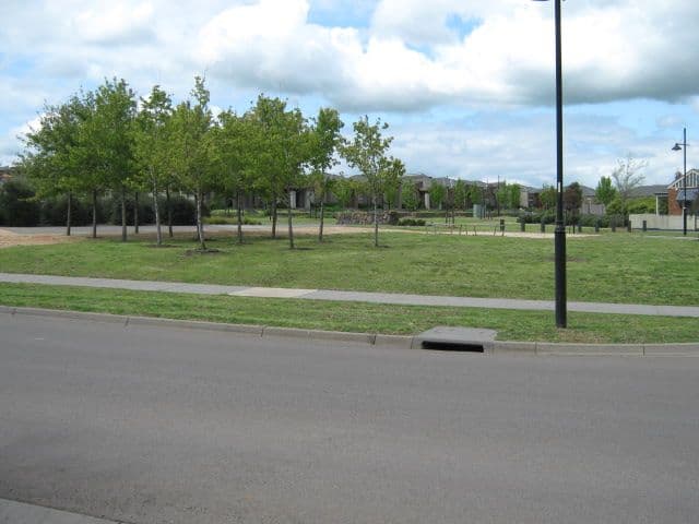 102 Royal Terrace, CRAIGIEBURN VIC 3064, Craigieburn - Thumbnail 6