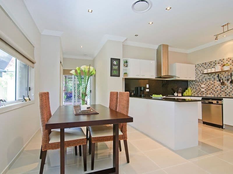 374 Pine Ridge Road, COOMBABAH QLD 4216, Coombabah - Thumbnail 8