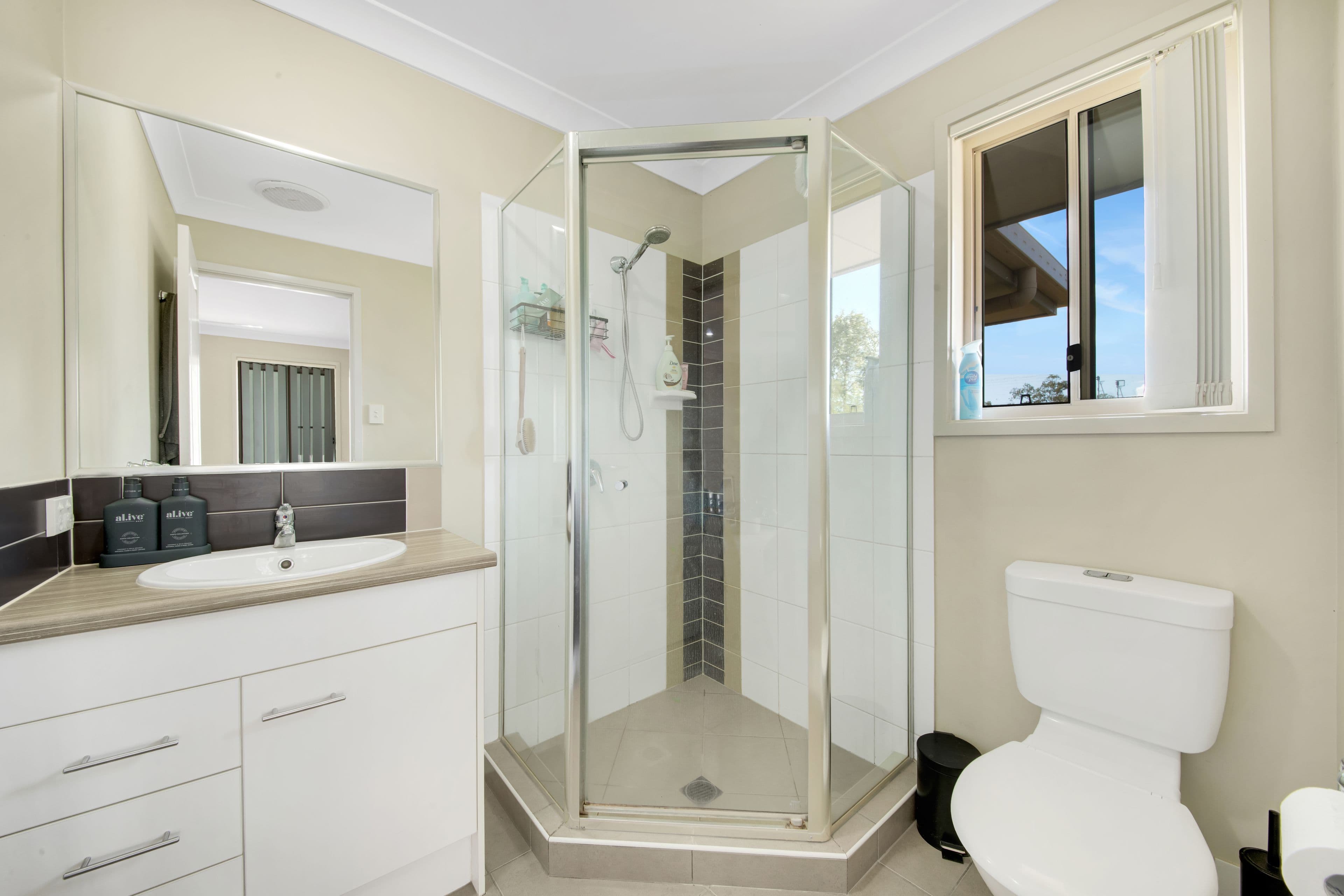 11A Cavella Drive, Glen Eden QLD 4680, Glen Eden - Thumbnail 4