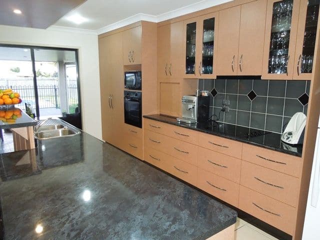 8 Pavillion Court, GLENELLA QLD 4740, Glenella - Thumbnail 8