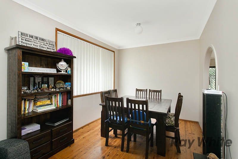 47 Ranchby Avenue, LAKE HEIGHTS NSW 2502, Lake Heights - Thumbnail 3