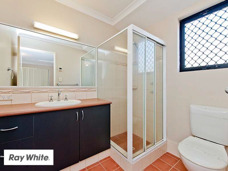 18 Granesse Drive, Ellenbrook WA 6069, Ellenbrook - Thumbnail 5