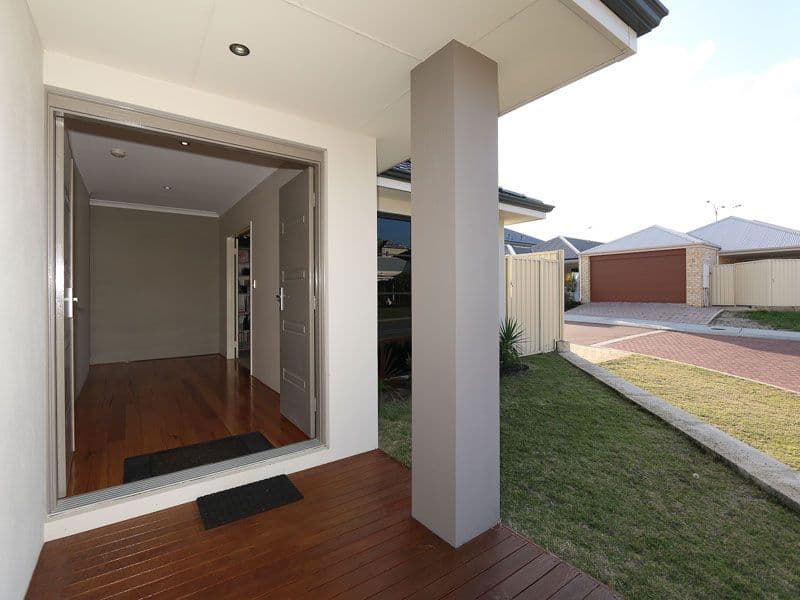 6 Bryanston Pass, Madeley WA 6065, Madeley - Thumbnail 3