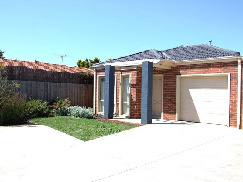 15-17 Crestmont Drive, MELTON SOUTH VIC 3338, Melton South - Thumbnail 7
