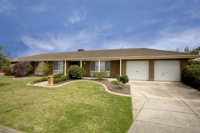38 Govett Crescent, ST ALBANS PARK VIC 3219, St Albans Park - Image 1