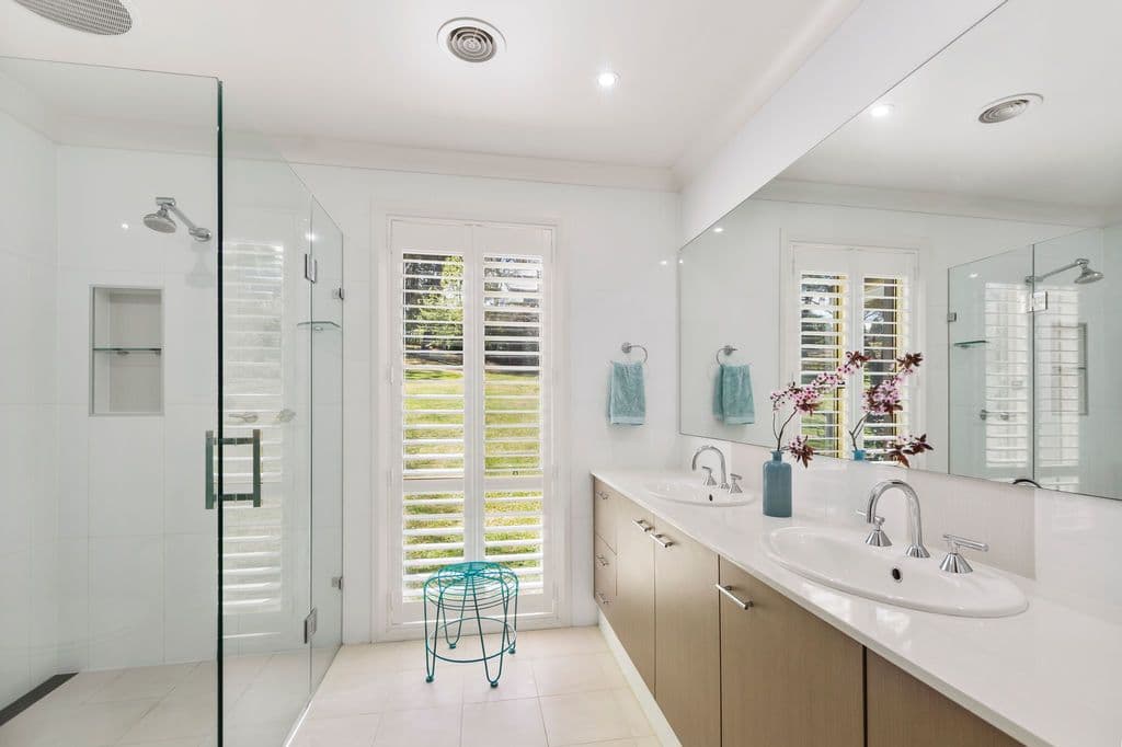 7 Greyleaves Avenue, Burradoo - Thumbnail 3