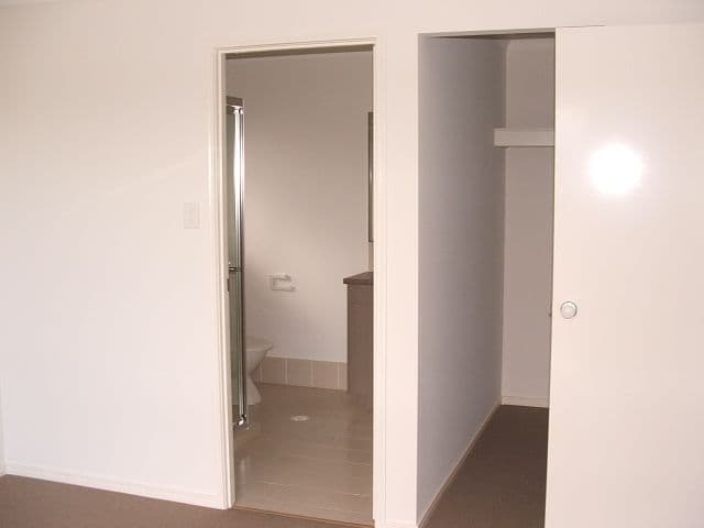 50 Wunburra Circuit, PACIFIC PINES QLD 4211, Pacific Pines - Thumbnail 7