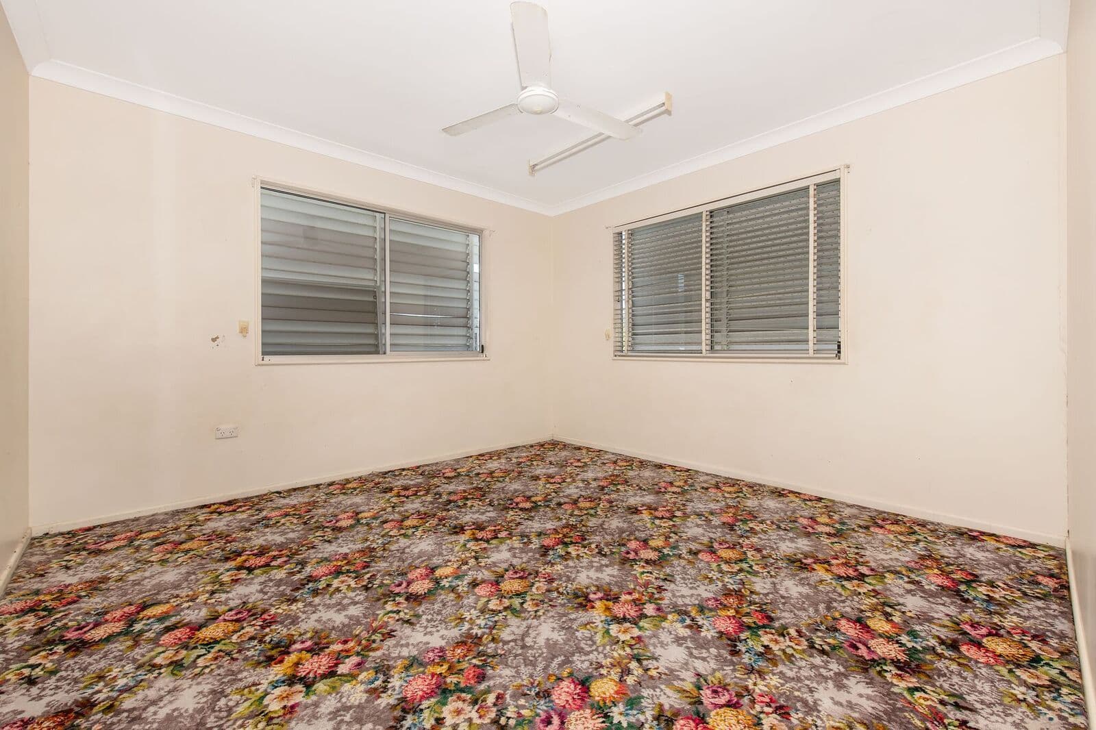 1 Ryrie Crescent, Rasmussen QLD 4815, Rasmussen - Thumbnail 3