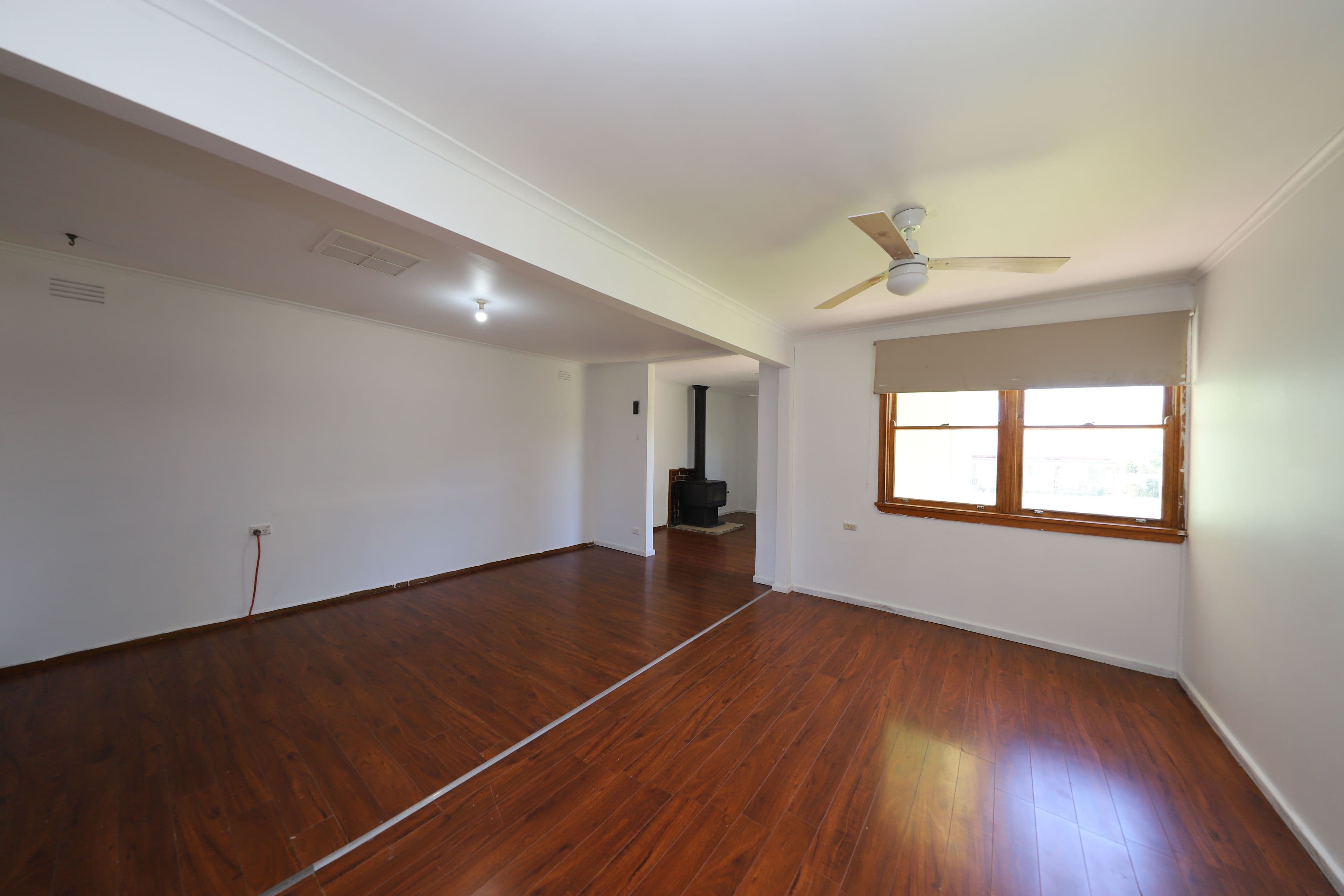 18 Tumut Street, Tumut NSW 2720, Tumut - Thumbnail 2